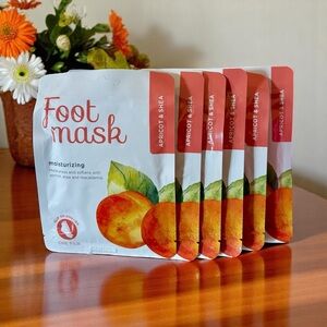 ⚫️ x6 Moisturizing Apricot Shea & Macadamia Foot Mask Slip On Booties Bundle